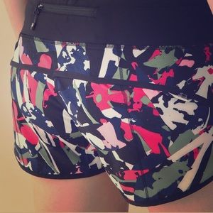 Lululemon athletica running shorts size 6
